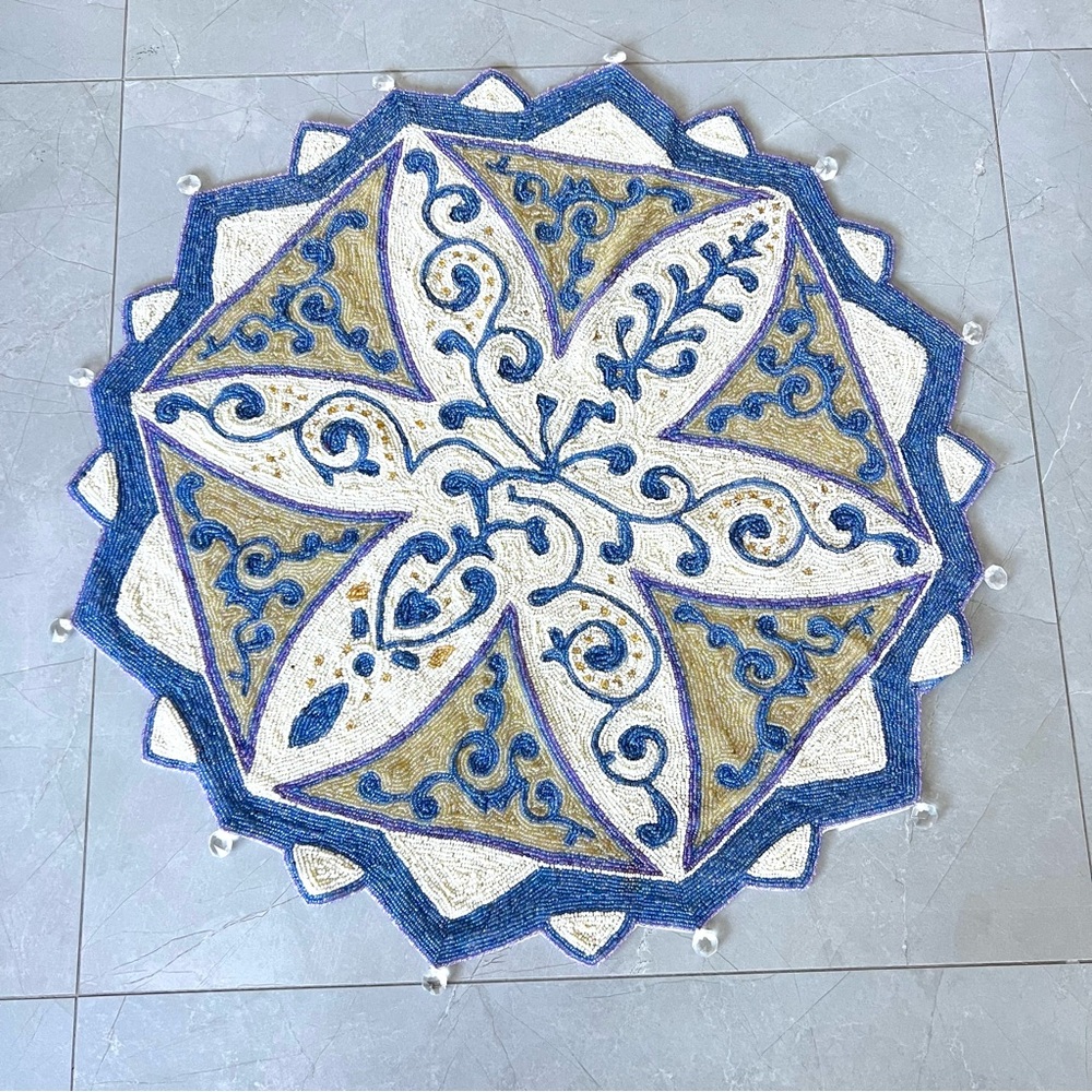 Handmade Blue White Floral 100% Glass Beads Placemat Charger Table Center Piece